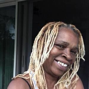 Meet your Posher, Janice